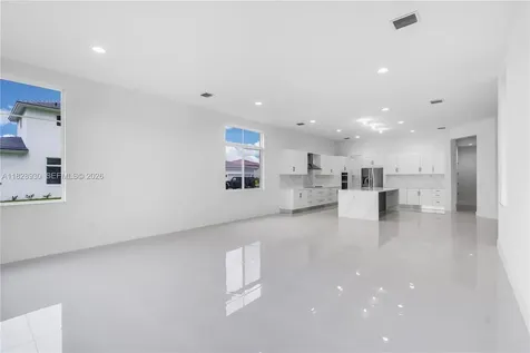 2210 SW 122nd Terrace Davie FL 33325
