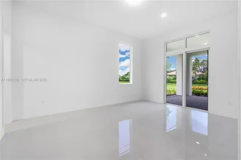2210 SW 122nd Terrace Davie FL 33325