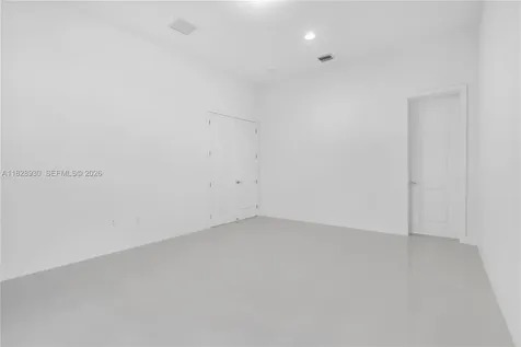 2210 SW 122nd Terrace Davie FL 33325