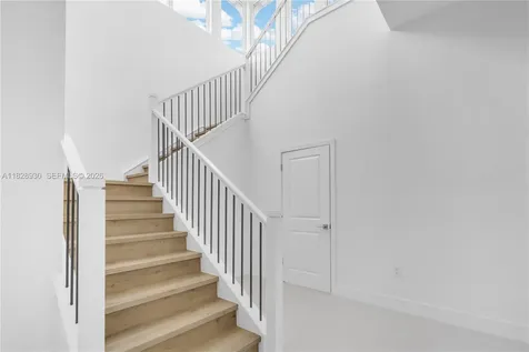 2210 SW 122nd Terrace Davie FL 33325