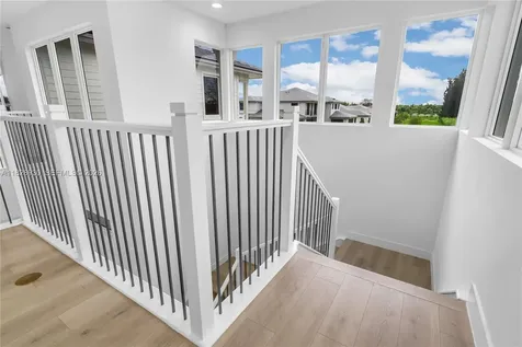 2210 SW 122nd Terrace Davie FL 33325