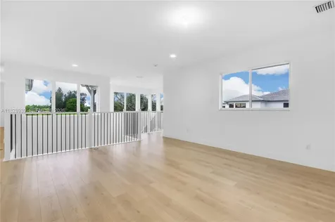 2210 SW 122nd Terrace Davie FL 33325