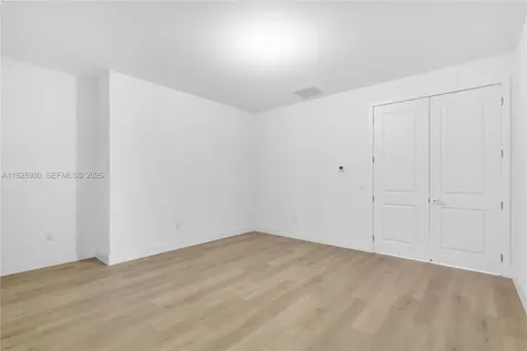 2210 SW 122nd Terrace Davie FL 33325