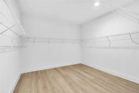 2210 SW 122nd Terrace Davie FL 33325