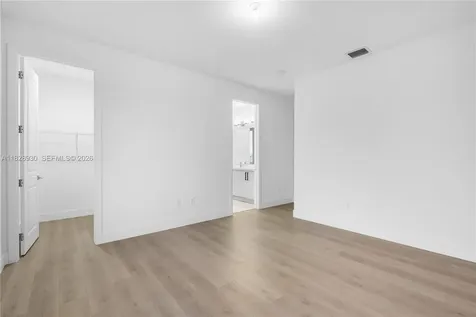 2210 SW 122nd Terrace Davie FL 33325