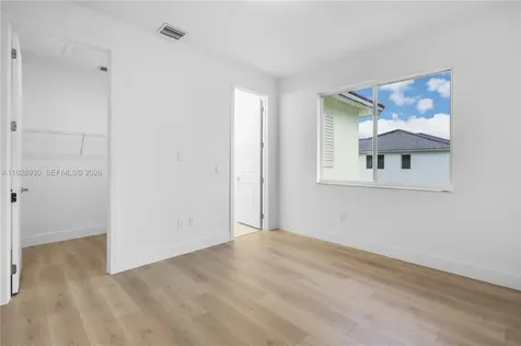 2210 SW 122nd Terrace Davie FL 33325