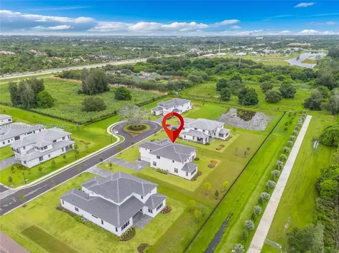 2210 SW 122nd Terrace Davie FL 33325