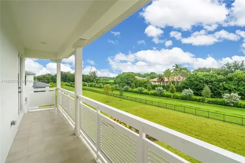 2210 SW 122nd Terrace Davie FL 33325