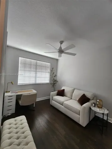 706 SW 147th Avenue Pembroke Pines FL 33027
