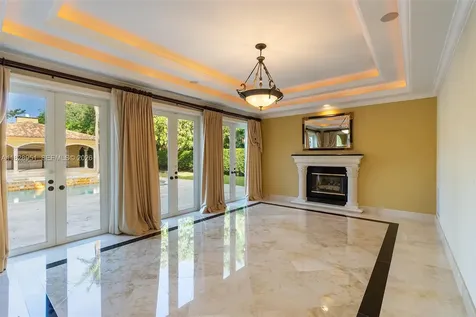 10851 SW 63rd Avenue Pinecrest FL 33156
