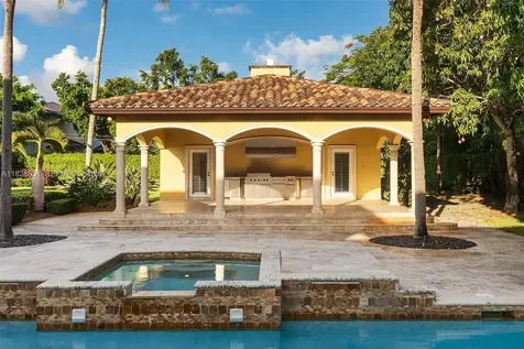 10851 SW 63rd Avenue Pinecrest FL 33156