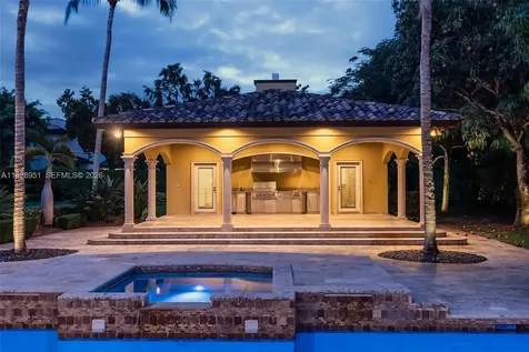 10851 SW 63rd Avenue Pinecrest FL 33156