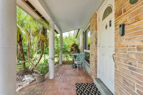 220 NW 35th Court Oakland Park FL 33309