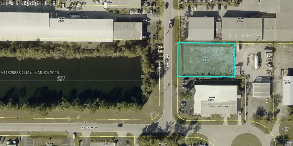 2513 NE 9th Avenue Cape Coral FL 33909