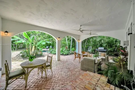 135 NE 87th Street El Portal FL 33138