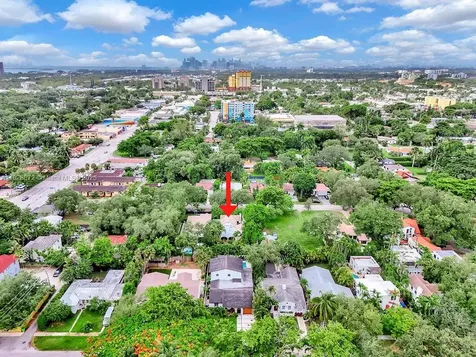 135 NE 87th Street El Portal FL 33138
