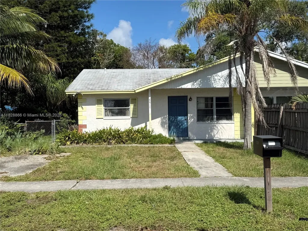 3273 Grove Road Boynton Beach FL 33435