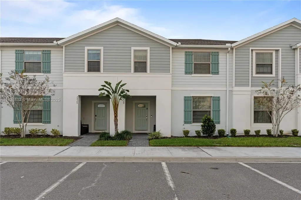 2428 Dubai Street Kissimmee FL 34747