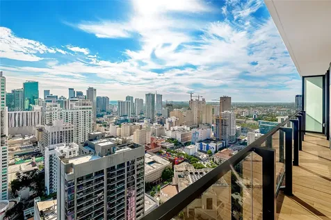 398 NE 5th Street Miami FL 33132