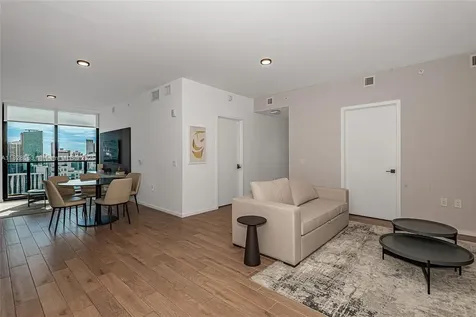 398 NE 5th Street Miami FL 33132
