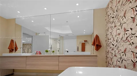 17301 Biscayne Boulevard North Miami Beach FL 33160
