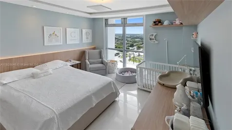17301 Biscayne Boulevard North Miami Beach FL 33160