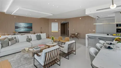 17301 Biscayne Boulevard North Miami Beach FL 33160