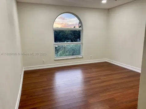5452 SW 88th Terrace Cooper City FL 33328