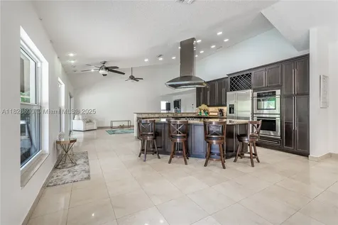 5452 SW 88th Terrace Cooper City FL 33328