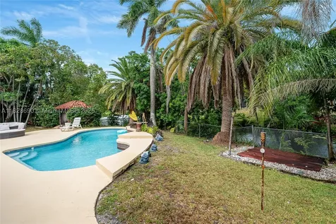 5452 SW 88th Terrace Cooper City FL 33328