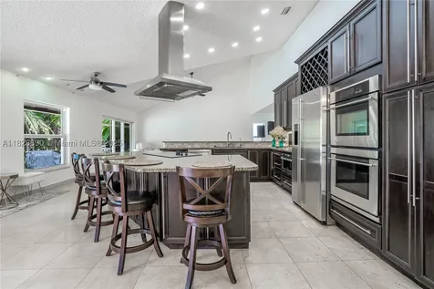 5452 SW 88th Terrace Cooper City FL 33328