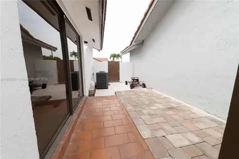 13250 SW 29th Terrace Miami FL 33175