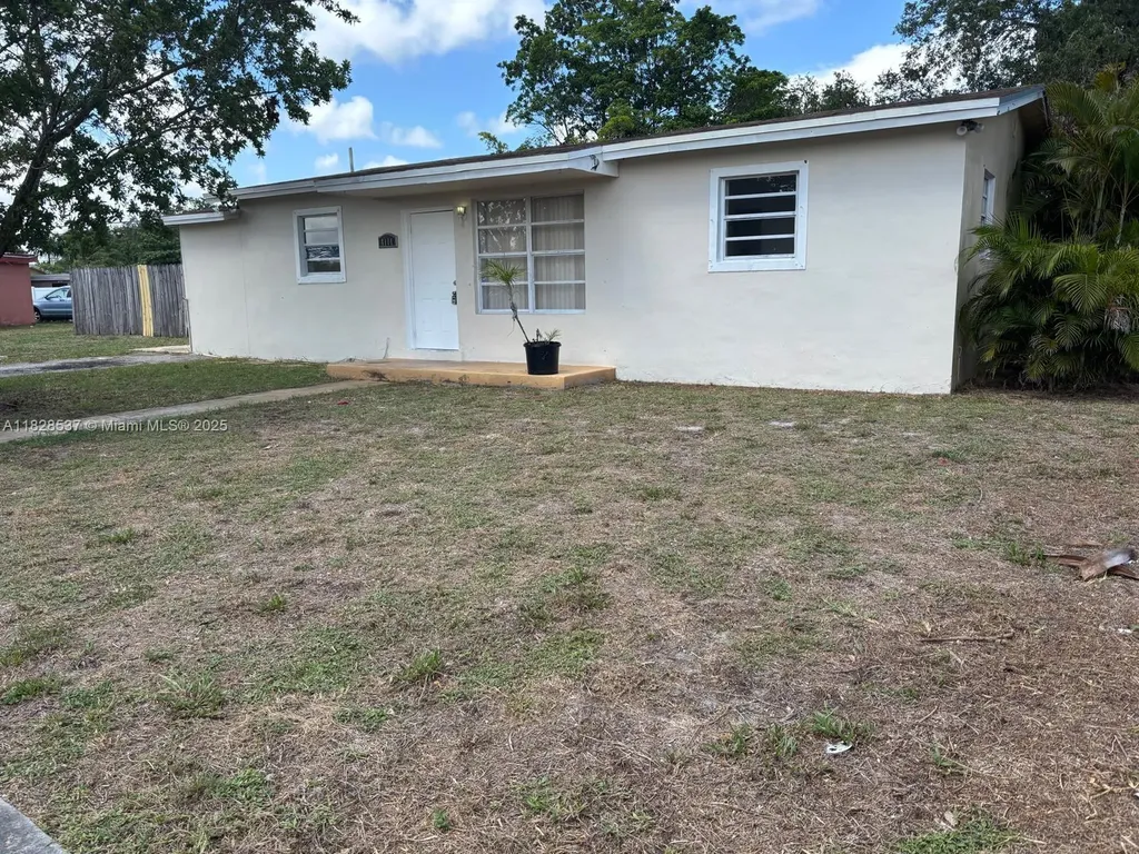 4101 SW 32nd Drive West Park FL 33023