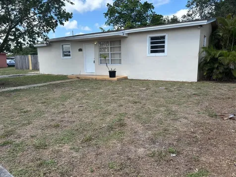 4101 SW 32nd Drive West Park FL 33023