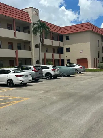2800 W Sunrise Lakes Drive Sunrise FL 33322