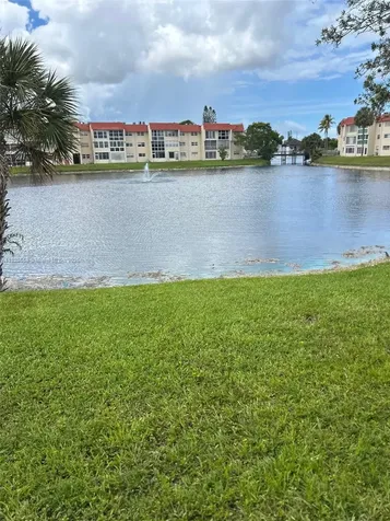 2800 W Sunrise Lakes Drive Sunrise FL 33322