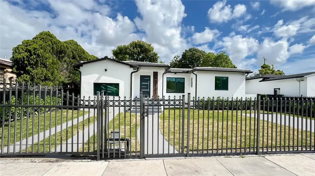 2181 SW 20th Street Miami FL 33145