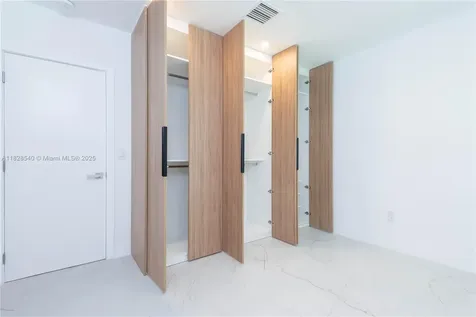 2181 SW 20th Street Miami FL 33145