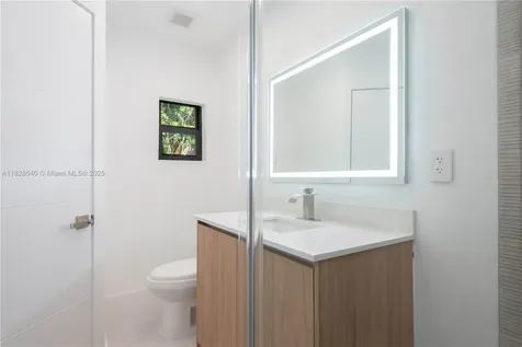 2181 SW 20th Street Miami FL 33145