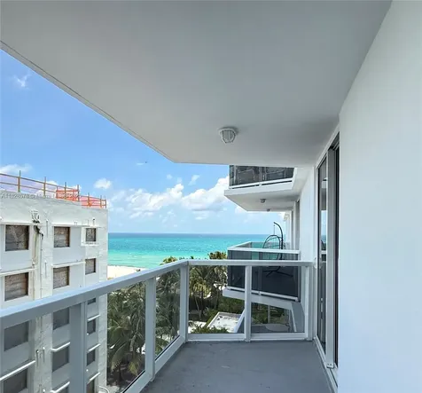 2401 Collins Avenue Miami Beach FL 33140