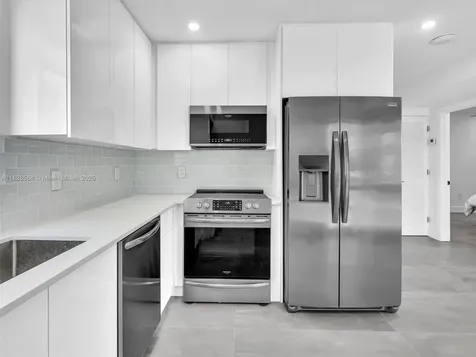 11900 N Bayshore Drive North Miami FL 33181