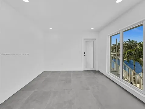 11900 N Bayshore Drive North Miami FL 33181