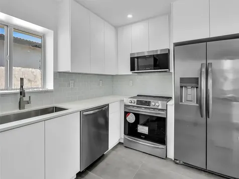 11900 N Bayshore Drive North Miami FL 33181