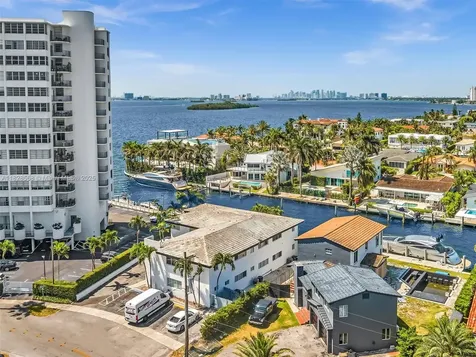11900 N Bayshore Drive North Miami FL 33181