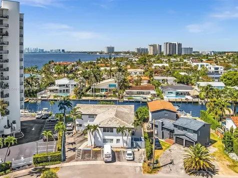 11900 N Bayshore Drive North Miami FL 33181