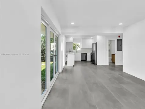 11900 N Bayshore Drive North Miami FL 33181