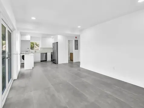 11900 N Bayshore Drive North Miami FL 33181