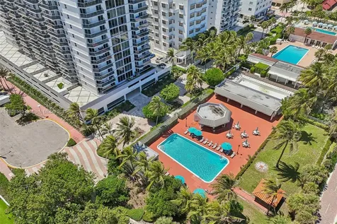 2401 Collins Avenue Miami Beach FL 33140