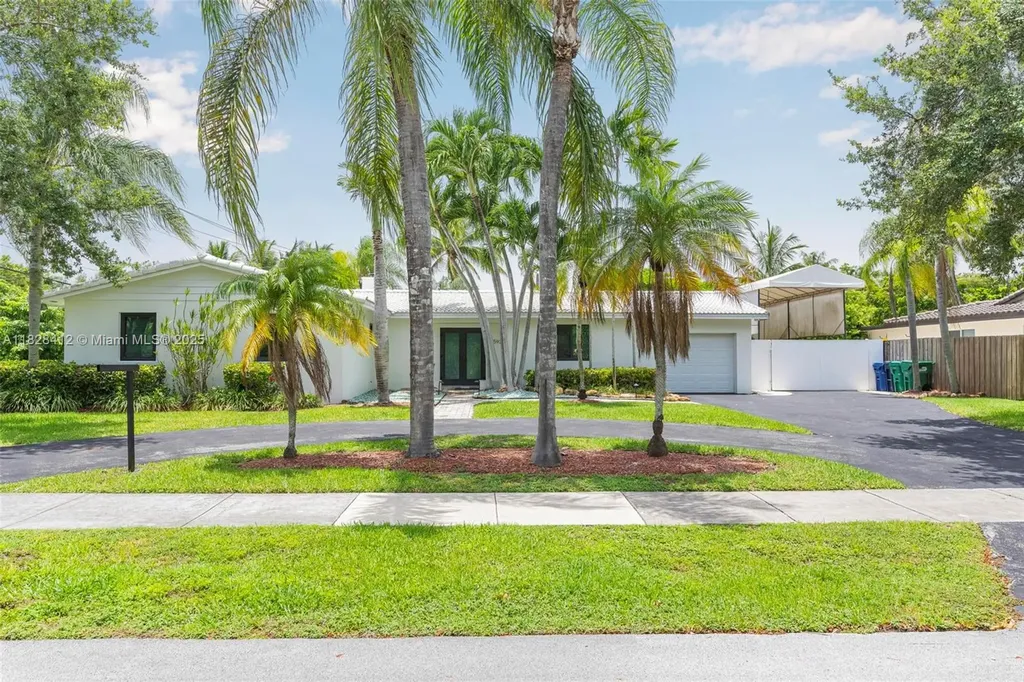 15920 SW 85th Avenue Palmetto Bay FL 33157
