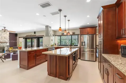 15920 SW 85th Avenue Palmetto Bay FL 33157